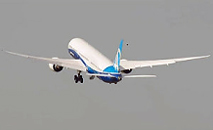 Boeing подняла в воздух первый прототип самолета 787-10 Dreamliner