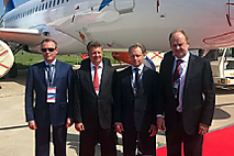 ГТЛК передала авиакомпании «Азимут» первый самолет Sukhoi SuperJet 100