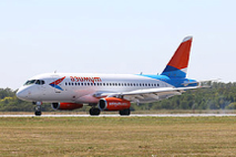 Авиакомпания «Азимут» получила в эксплуатацию седьмой самолет SuperJet 100 с именем «Москва»