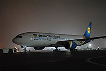 Авиакомпания «Международные Авиалинии Украины» получила второй Boeing 777-200ER
