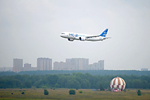 Второй опытный самолет МС-21-300 совершил беспосадочный перелет из Иркутска в Жуковский