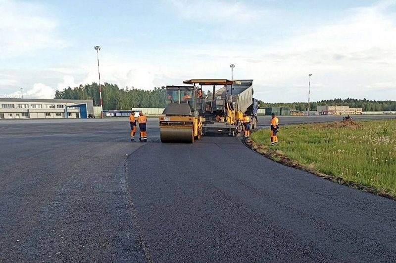 В аэропорту Победилово продолжается капитальный ремонт аэродрома